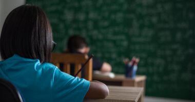 Seguros Venezuela refuerza la protección para estudiantes en todo el país